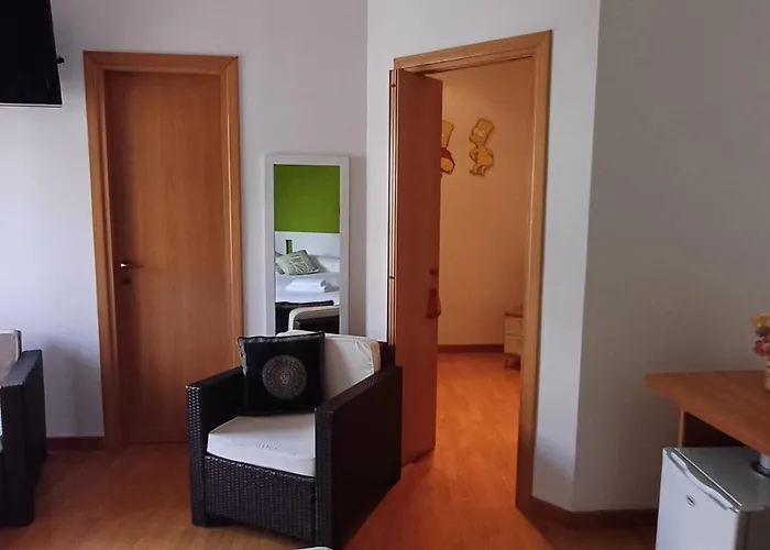 Lively House 홈스테이 로마